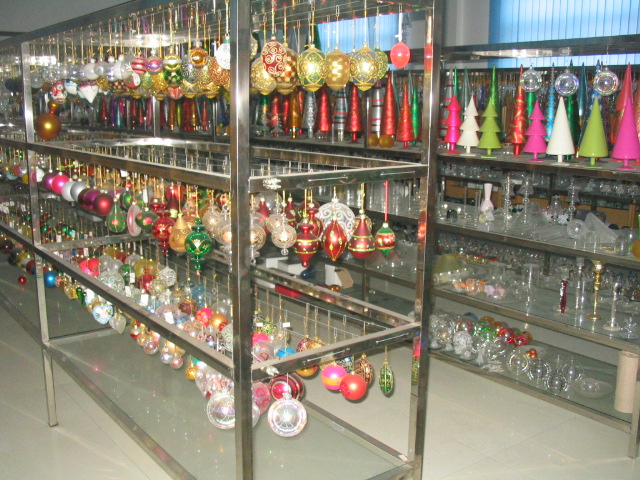 匠心璀璨，点亮生活——走进宝应县永新玻璃工艺品厂的艺术批发世界